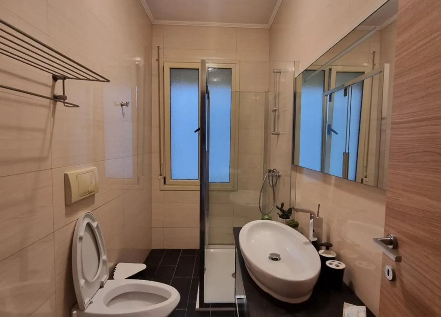 Lovely Seaview Apartment Saranda - 70M From Beach - Free Parking Garage Albânia