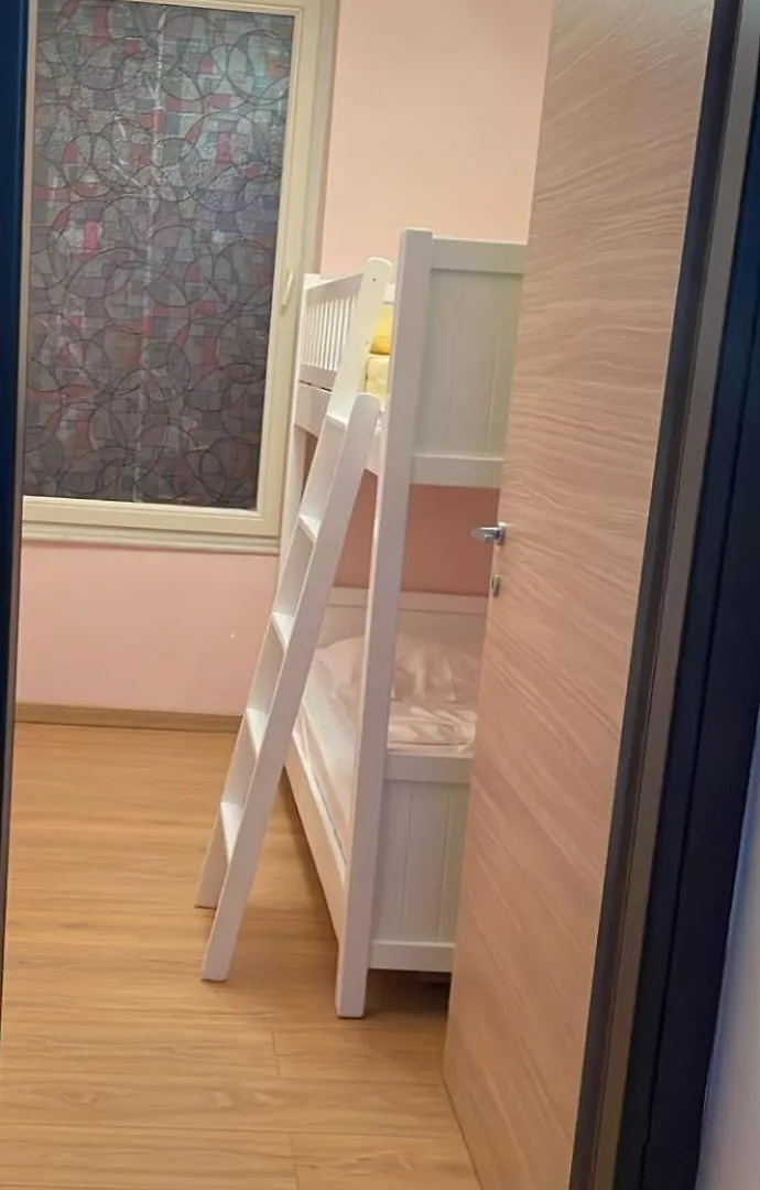Lovely Seaview Apartment Saranda - 70M From Beach - Free Parking Garage 0*, Sarandë